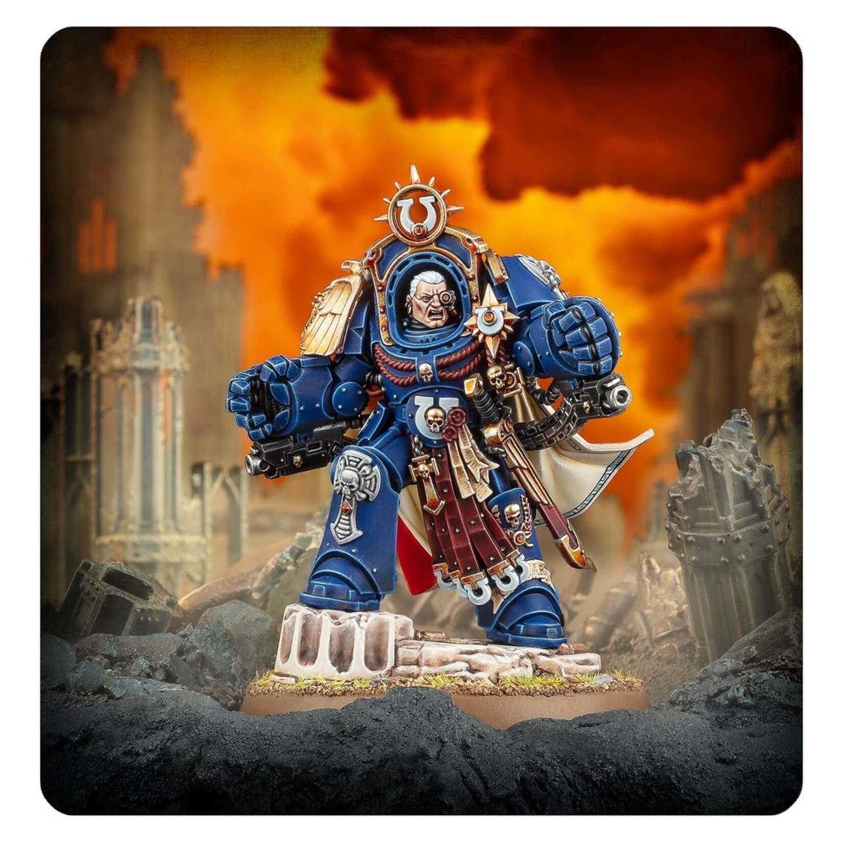 Warhammer: 40.000 Space Marines: Ultramarines - Marneus Calgar In Armour Of Antilochus