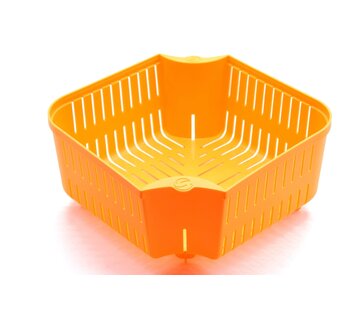 GURU 3 Pint Bait Strainer