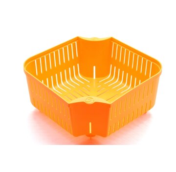 GURU 3 Pint Bait Strainer