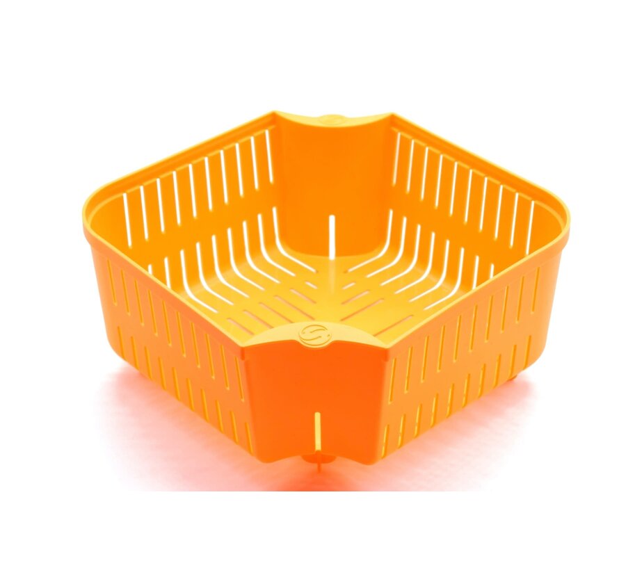 3 Pint Bait Strainer