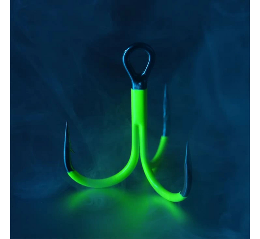 Spear-21 UVC Treble Hooks (5-6stuks)