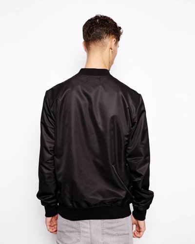 Bomberjacke mit Aufdruck