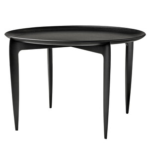 Fritz Hansen tray table black (Ø 60cm) hoogte 39cm