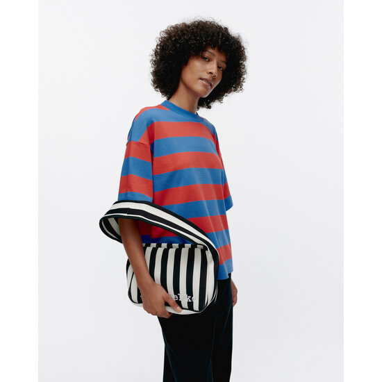 Marimekko marimekko knitted  merirosvo shoulder bag black/white