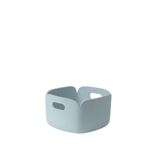 muuto restore basket 28 x28 cm light blue