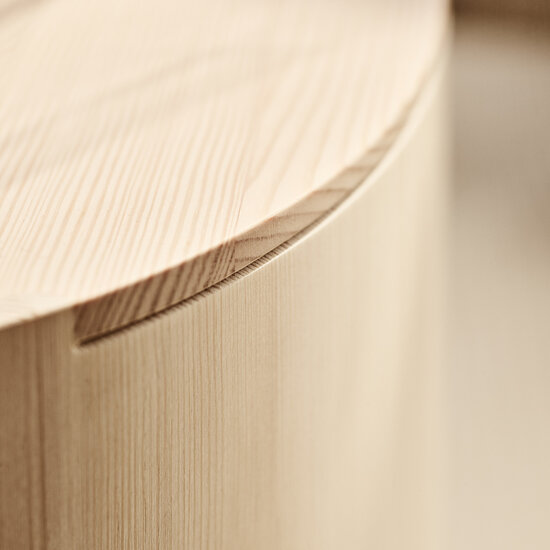 Fritz Hansen Fritz Hansen Taburet oregon pine