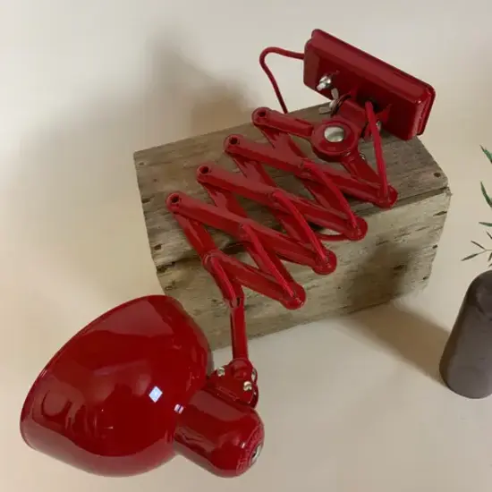 Fritz Hansen Fritz Hansen Kaiser Idell 6718-W Rood