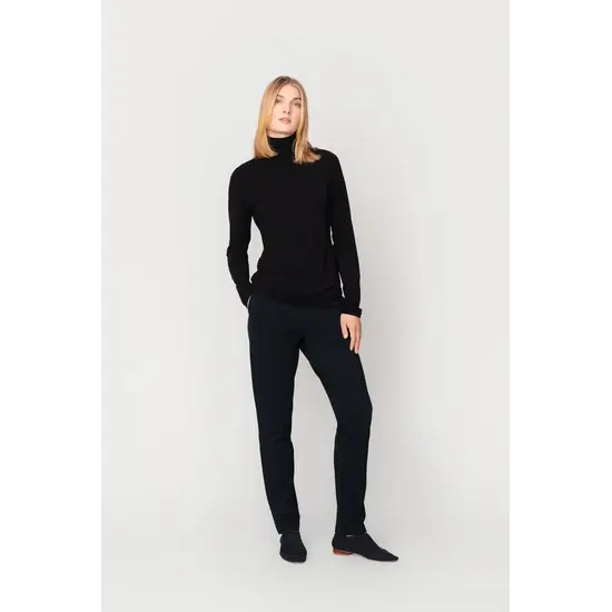Falla falla nea trousers black, size XL