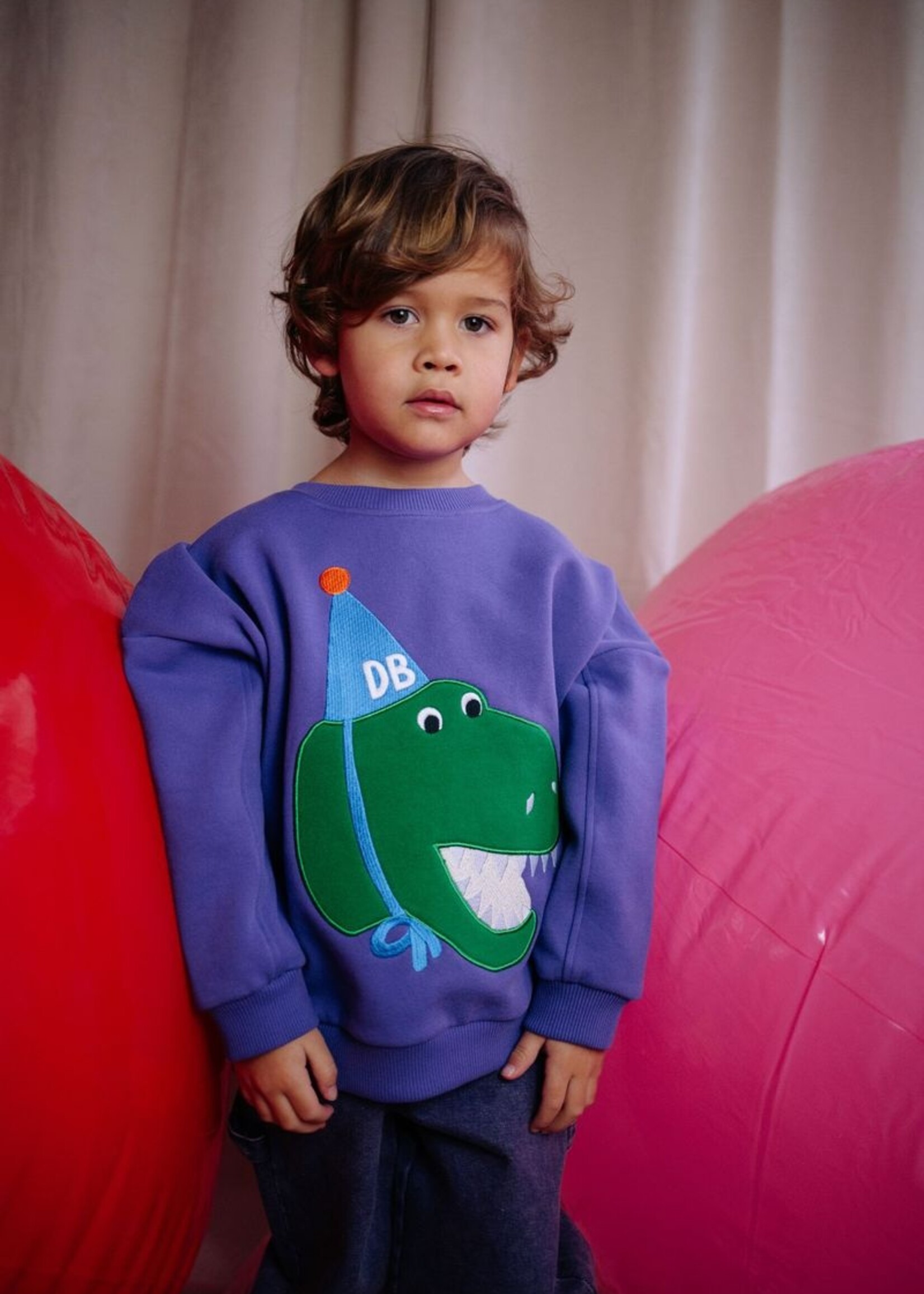 Daily Brat Daffy dino sweater Pansi paradise - Daily Brat