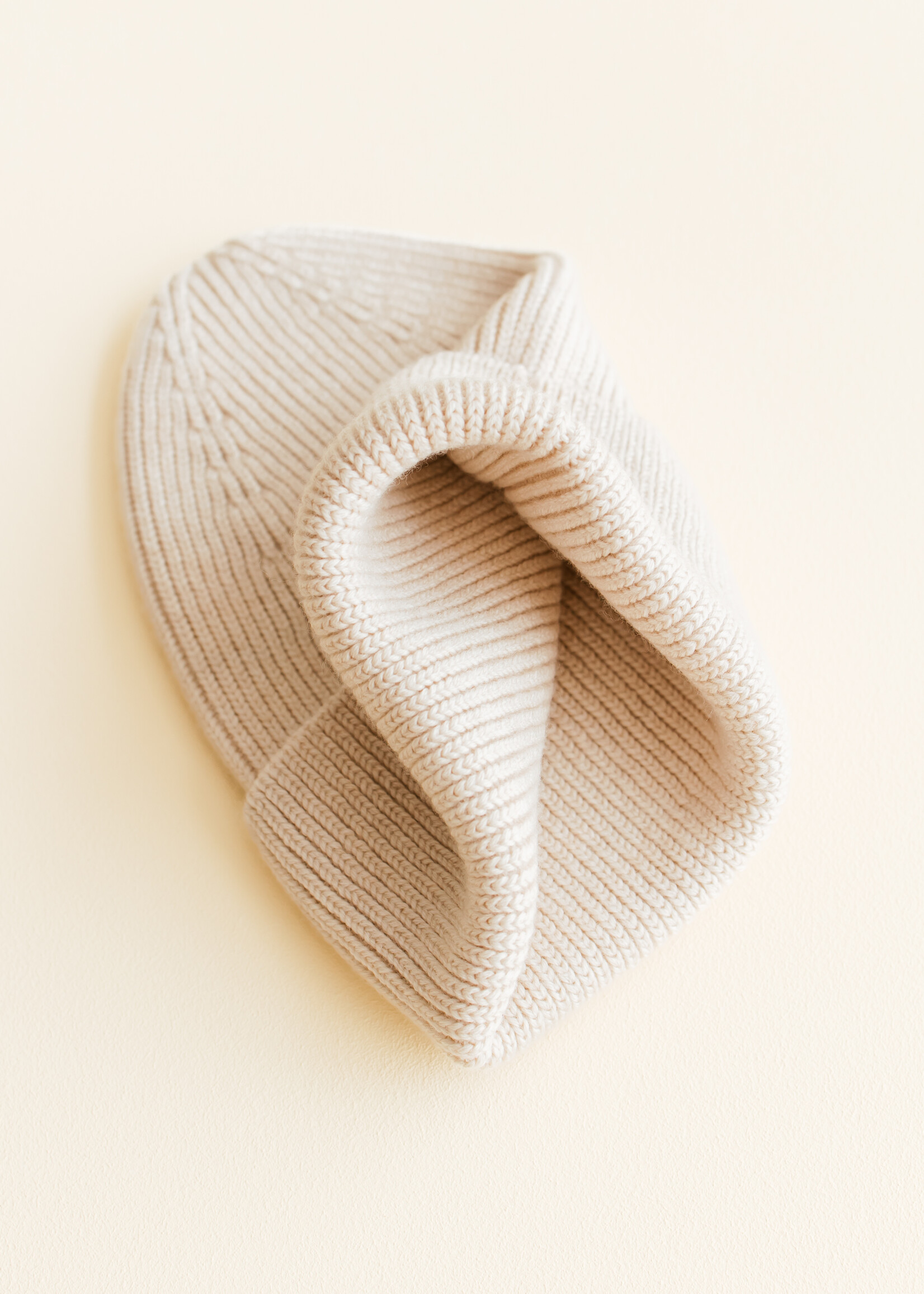 HVID Beanie Fonzie kids Cream - Hvid