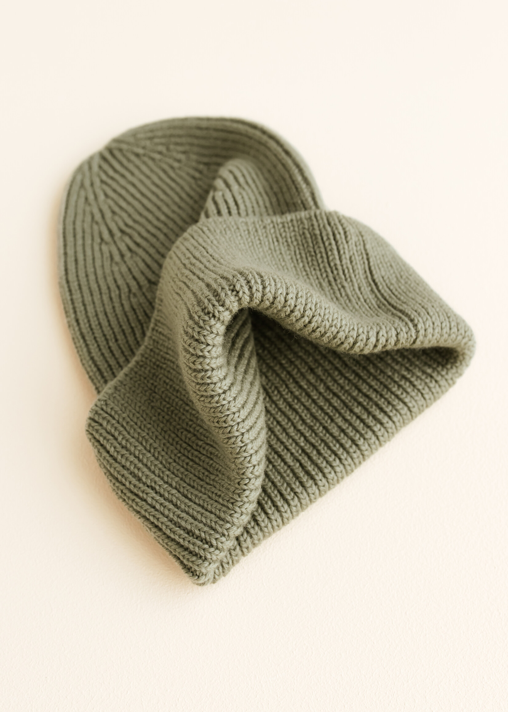 HVID Beanie Fonzie kids Artichoke - Hvid