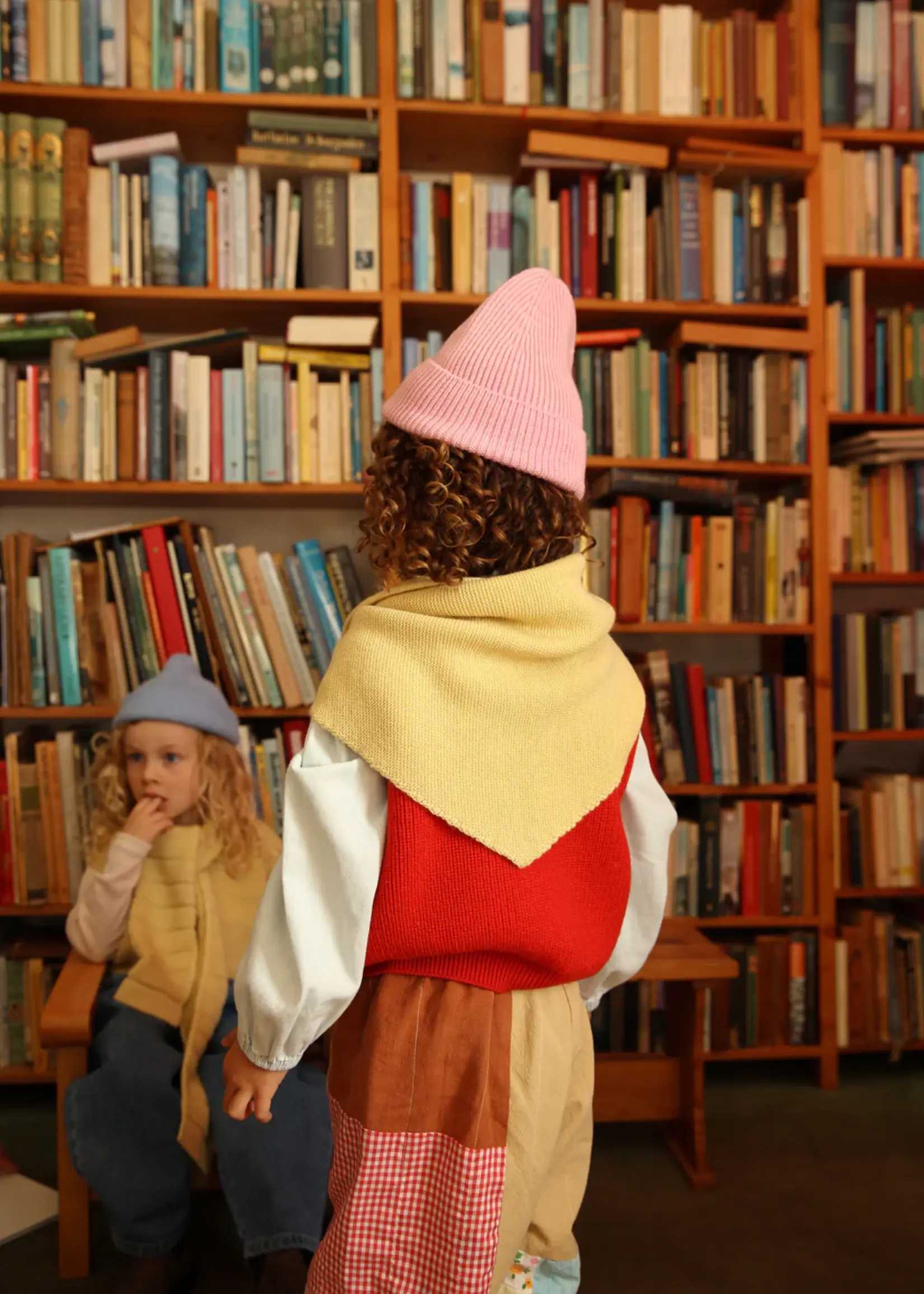 HVID Triangle scarf Josephina Light yellow - Hvid