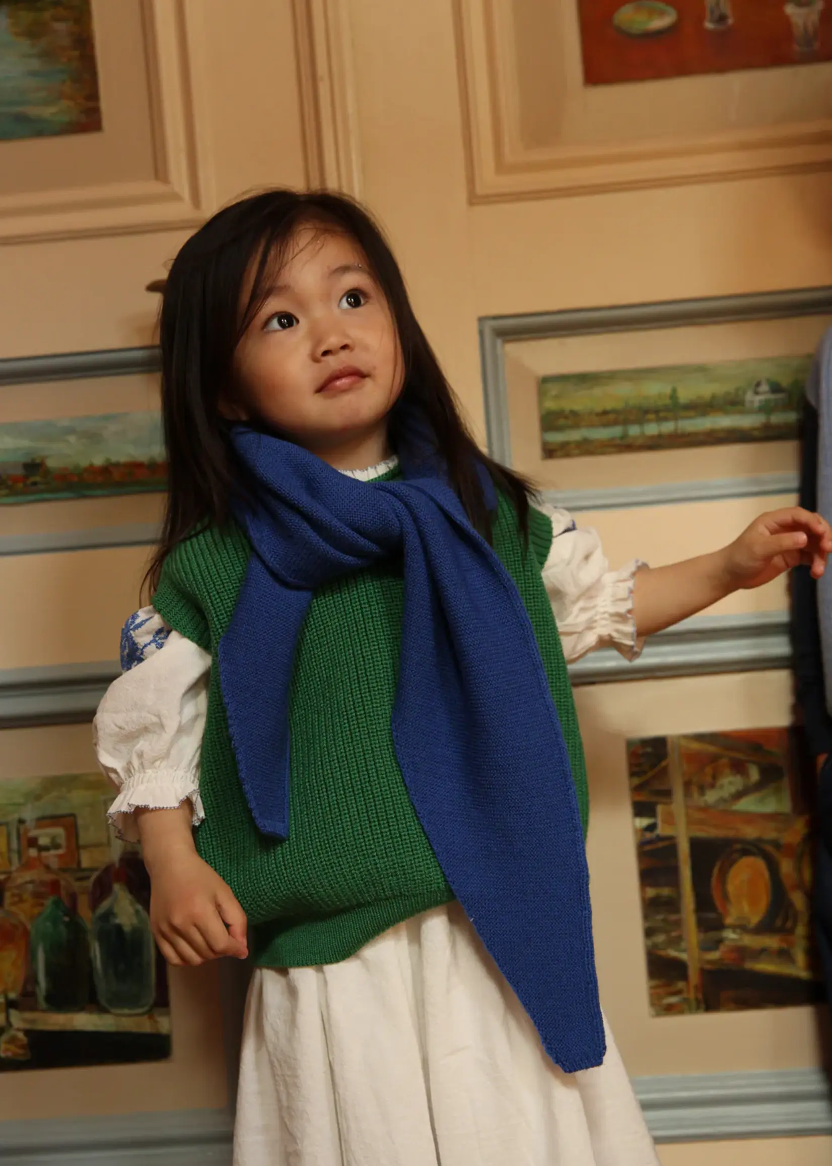 HVID Triangle scarf Josephina Cobalt - Hvid
