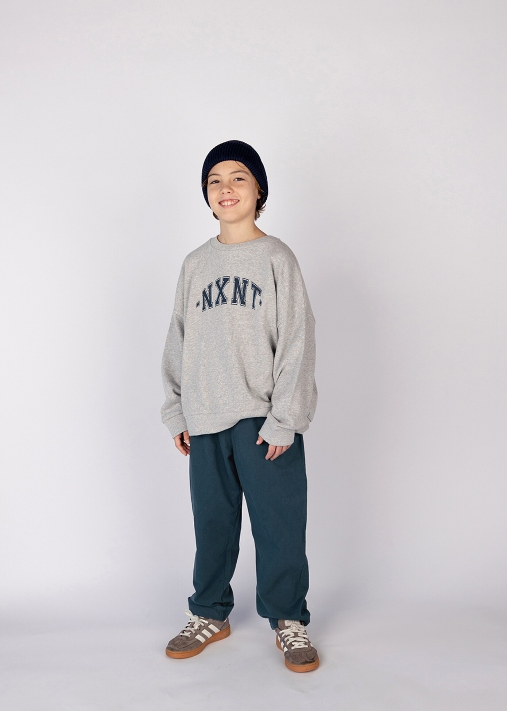 Nixnut Logo sweater Grey - Nixnut
