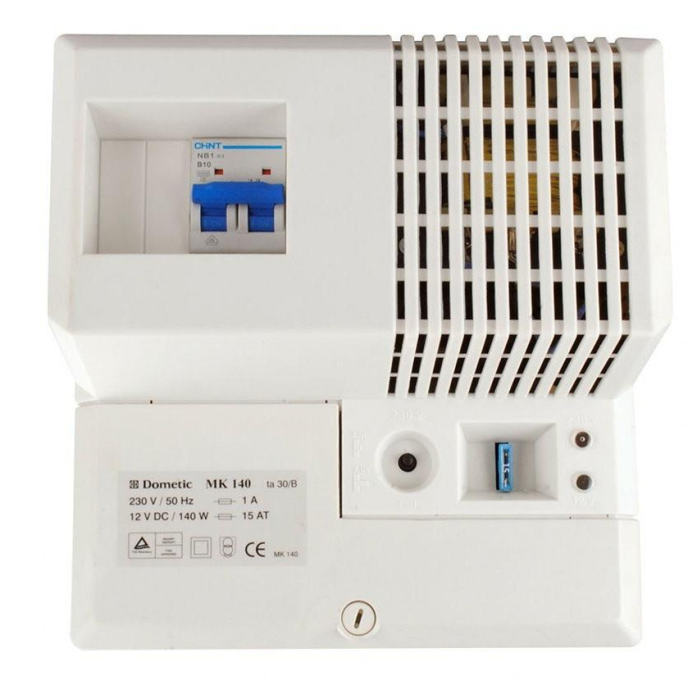 Dometic Omvormer 140W MK140 Dometic Omvormer 140W MK140