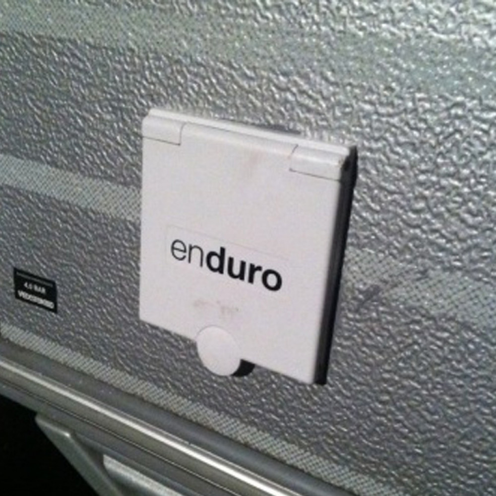 Enduro Hoofdschakelaar, incl. inbouwdoos Enduro Hoofdschakelaar, incl. inbouwdoos