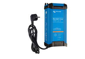 Victron Acculader Blue Smart IP22 12V/20A (1)