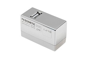 Dometic USB Lader voor 12V Lichtrail Chroom