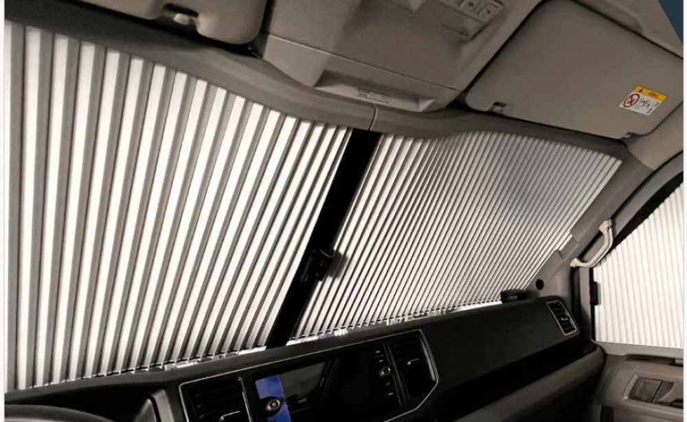 Remifront 4 MAN TGE 2019-2024 / VW Crafter 2017-2024 met Opbergvak Boven Remifront 4 MAN TGE 2019-2024 / VW Crafter 2017-2024 met Opbergvak Boven