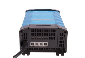 Victron Acculader Blue Smart IP22 12V/15A (3)