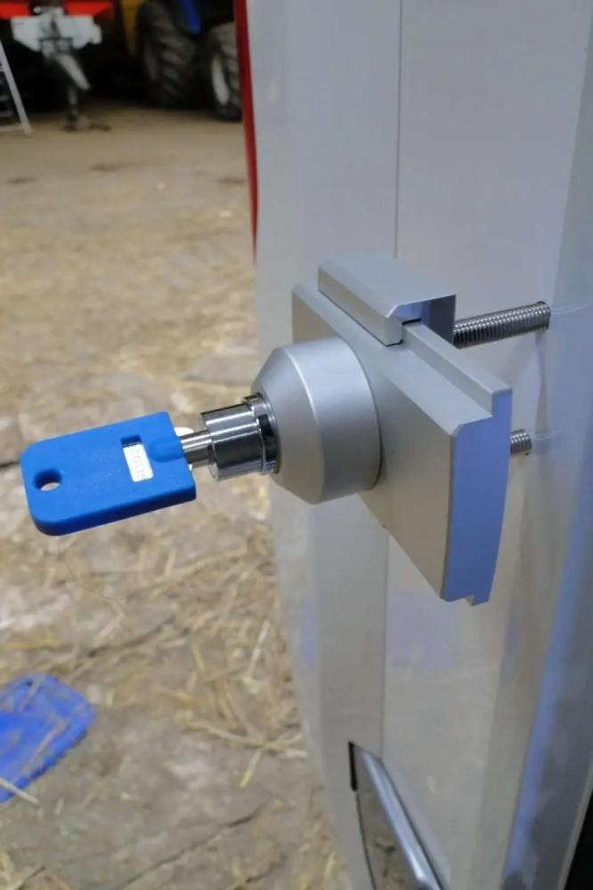 IMC Slot 1x Binnendeur + 2x Schuifslot Garageluik 1585