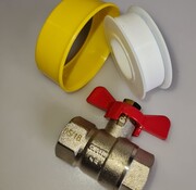 Kugelkraan pour couper l'alimentation en eau du chauffe-eau pendant l'entretien.