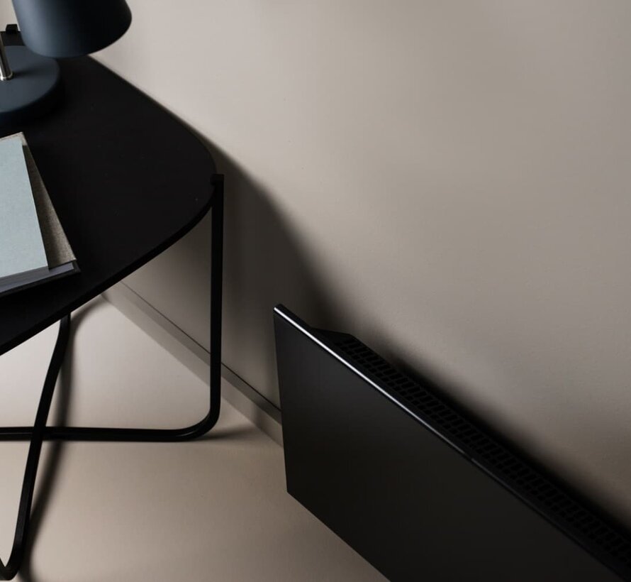 Adax Neo elektrische verwarming Wifi. Kleur Pearl black. Bediening middels telefoon of tablet