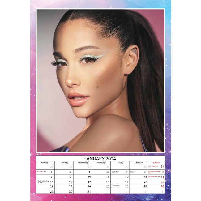 Stai acquistando il Calendario Ariana Grande 2024? Ordina online in