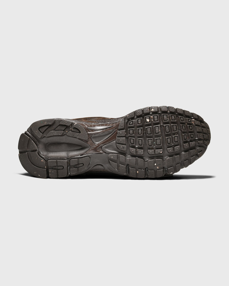 mercer The Re-Run Monochrome Brown mesh/suede
