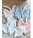 Speendoek bow + initiaal (div. kleuren) - Little Mack