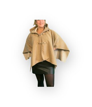MON AMOUR Cape met capuchon en gouden sluiting