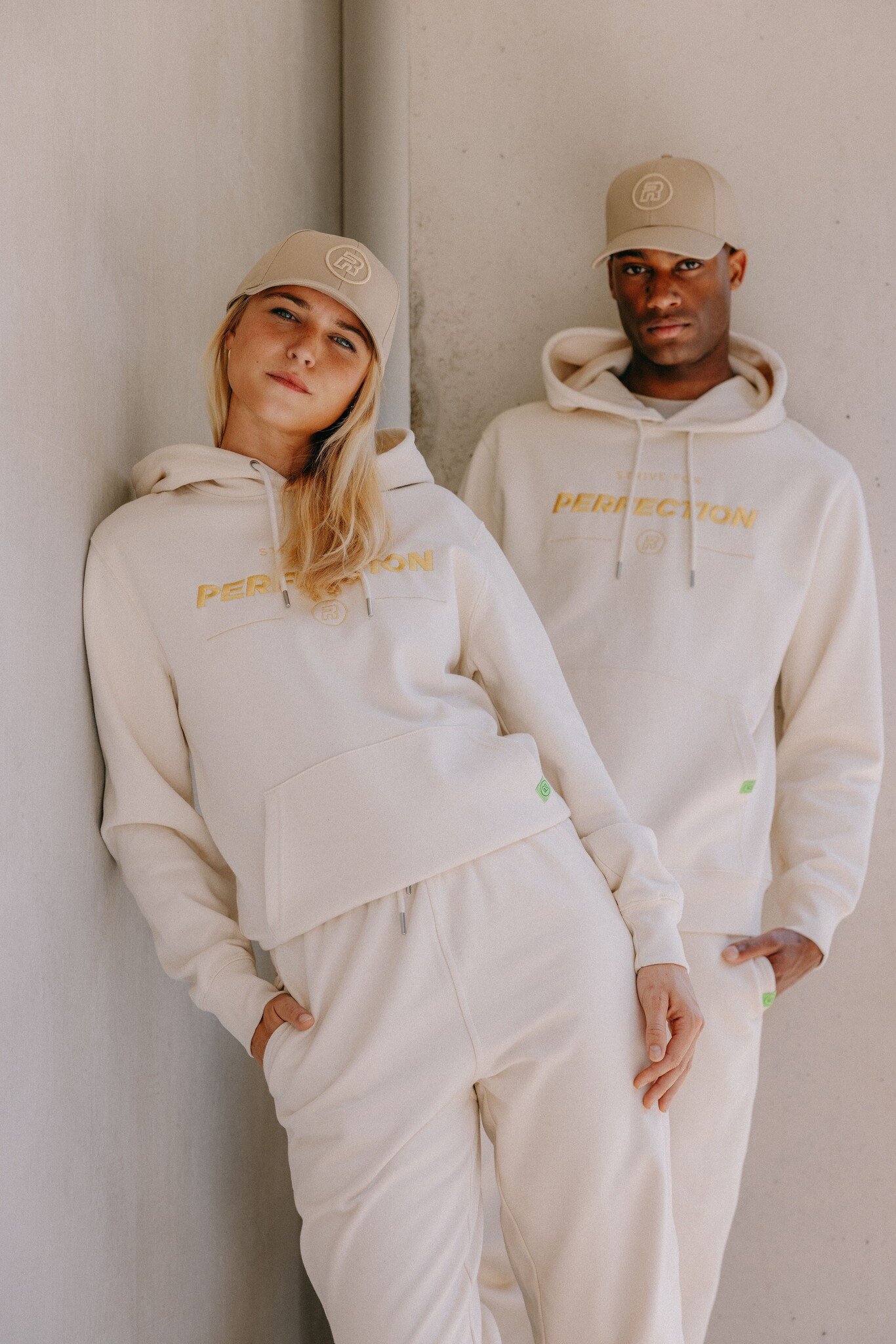 R.EV STRIVE FOR PERFECTION HOODIE NATURAL RAW