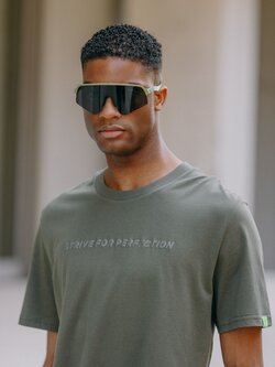 R.EV STRIVE FOR PERFECTION T-SHIRT KHAKI
