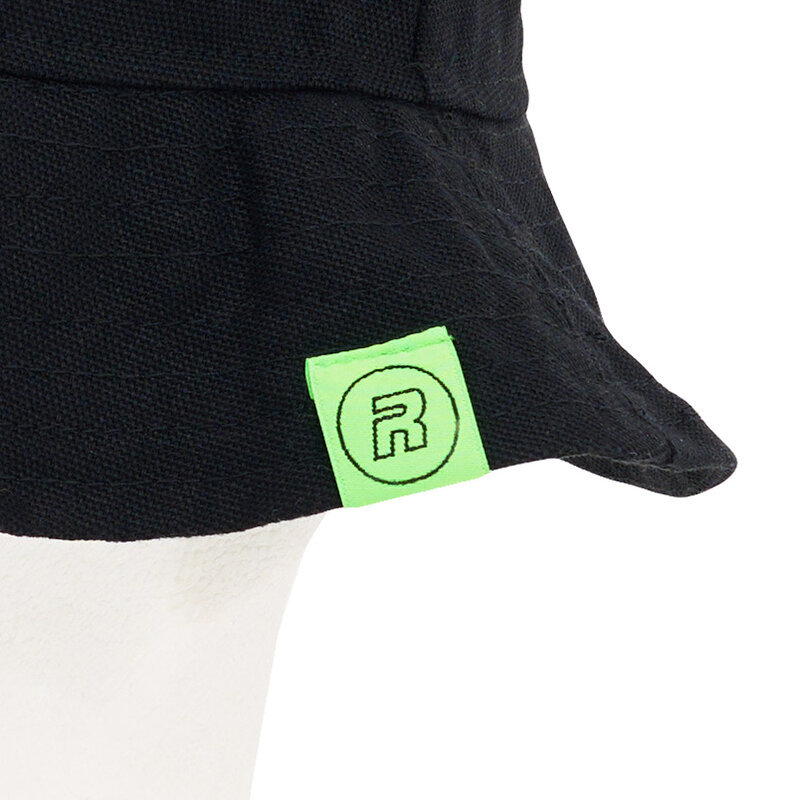 R.EV R-LOGO BUCKET HAT BLACK