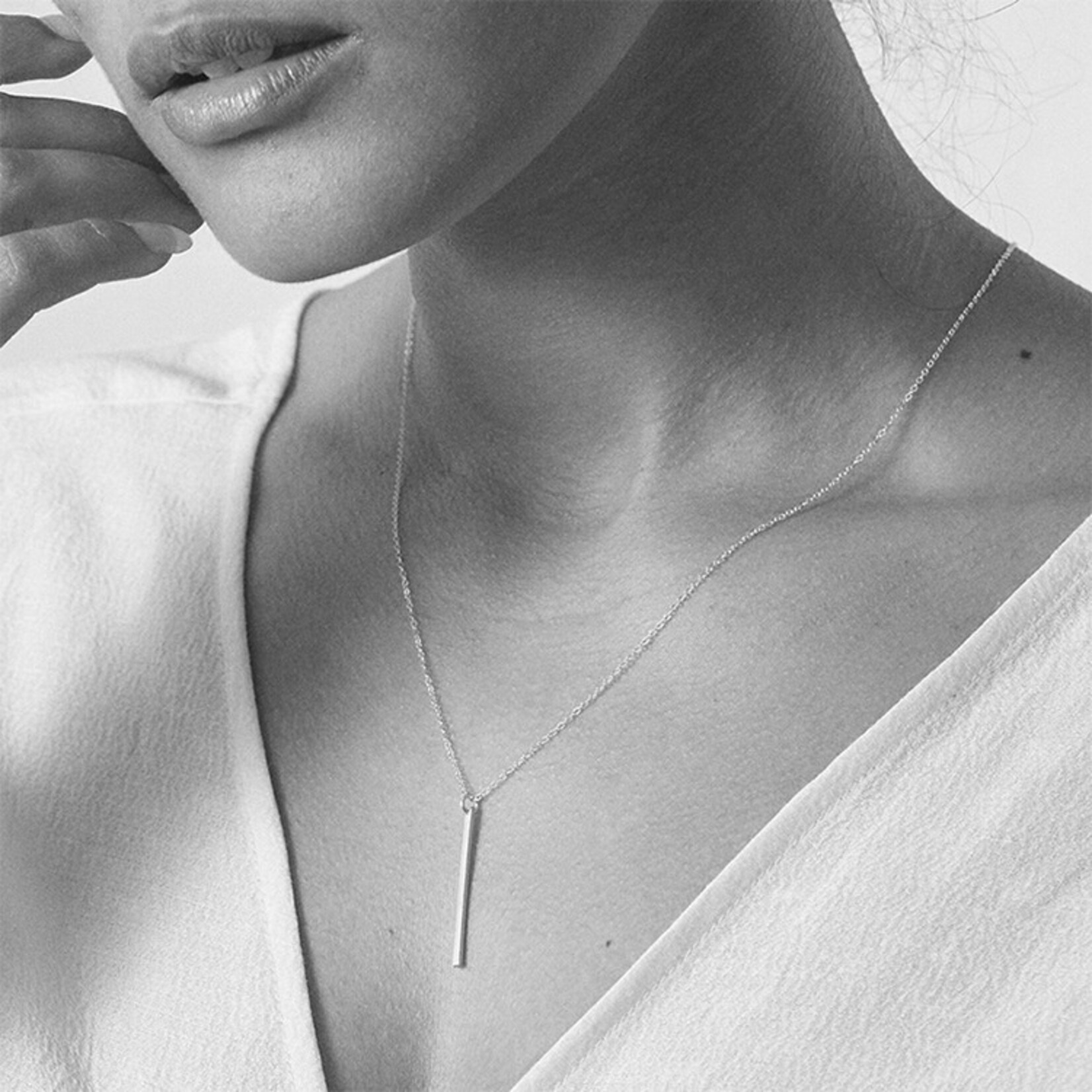 Carriez Staaf ketting goud of zilver - stainless steel