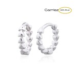 Carriez Zilveren kleine triangel huggie hoops - 925 zilver