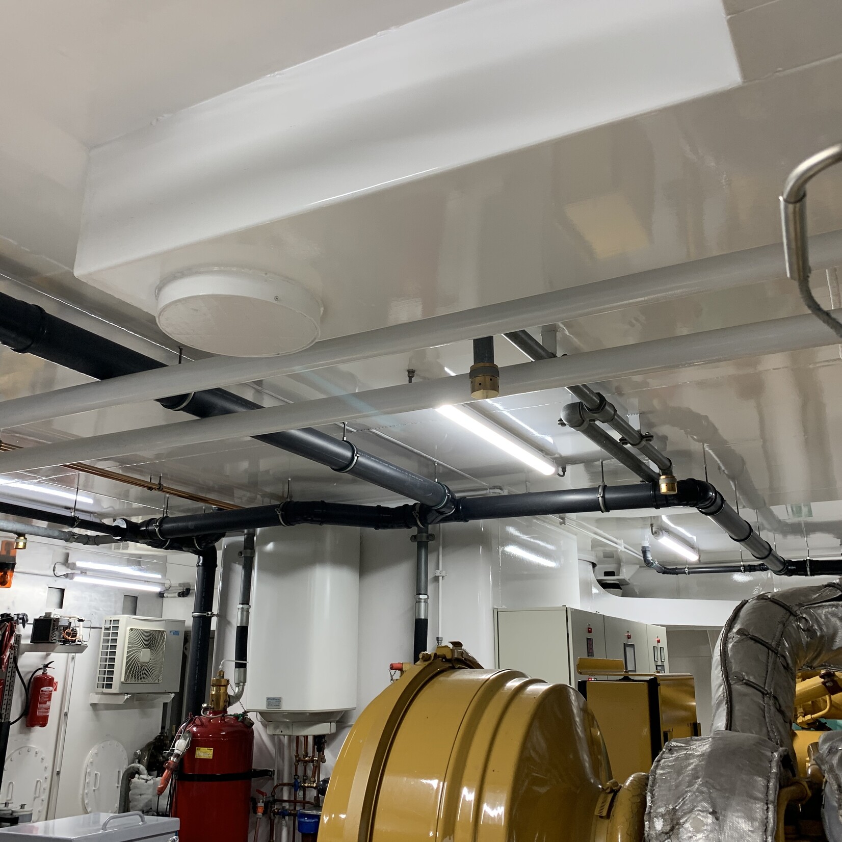 LUMESTRA - IP69K LED ARMATUUR 120CM - HIGH RESISTANCE - 40 WATT - 5000K - WATERDICHT - OPBOUW