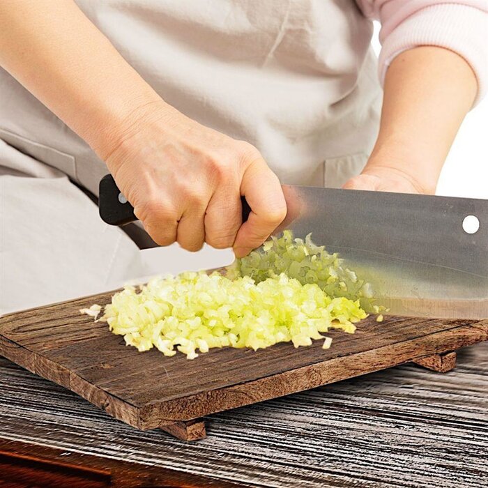 Cutting board made of mango wood
