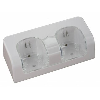 Dolphix Oplaadstation met accu's voor 2 Nintendo Wii Remote controllers met/zonder MotionPlus / wit