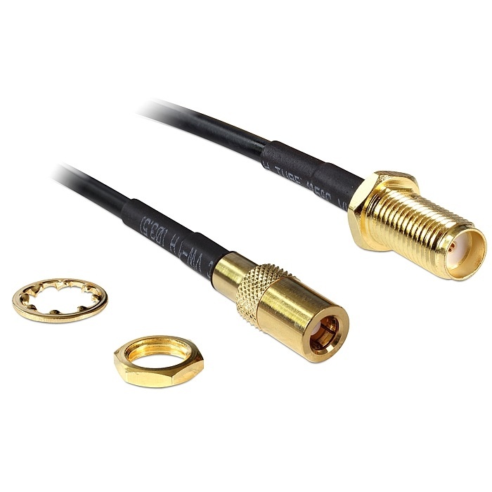 DeLOCK 88584. Snoerlengte: 0,2 m, Contact geleider materiaal: Goud, Kleur van het product: Zwart