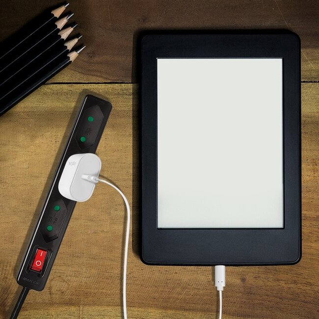 Stekkerdoos met 3 niet-geaarde contacten en schakelaar / zwart - 1,5 meter