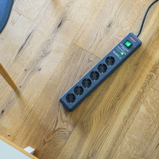 Brennenstuhl Secure-Tec stekkerdoos met 6 contacten en overspanningsbeveiliging / zwart - 2 meter