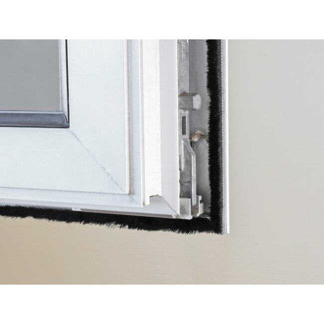 Delock Brush Strip self-adhesive 5 mm - length 5 m black