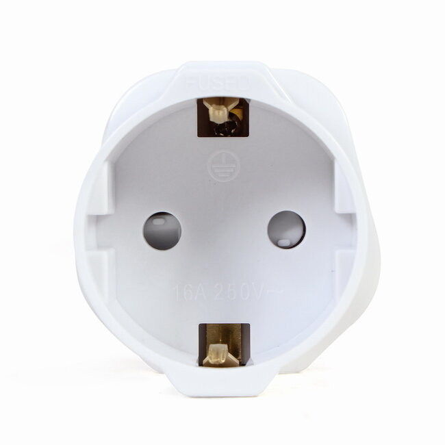 AC power adapter, EU Schuko socket to UK plug, 13 A