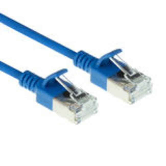ACT Blauwe 1,5 meter LSZH U/FTP CAT6A datacenter slimline patchkabel snagless met RJ45 connectoren