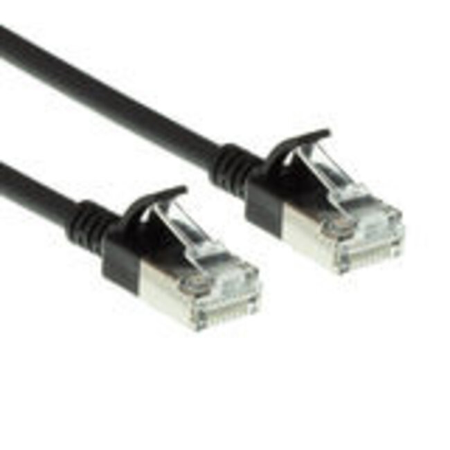 ACT Zwarte 0,25 meter LSZH U/FTP CAT6A datacenter slimline patchkabel snagless met RJ45 connectoren