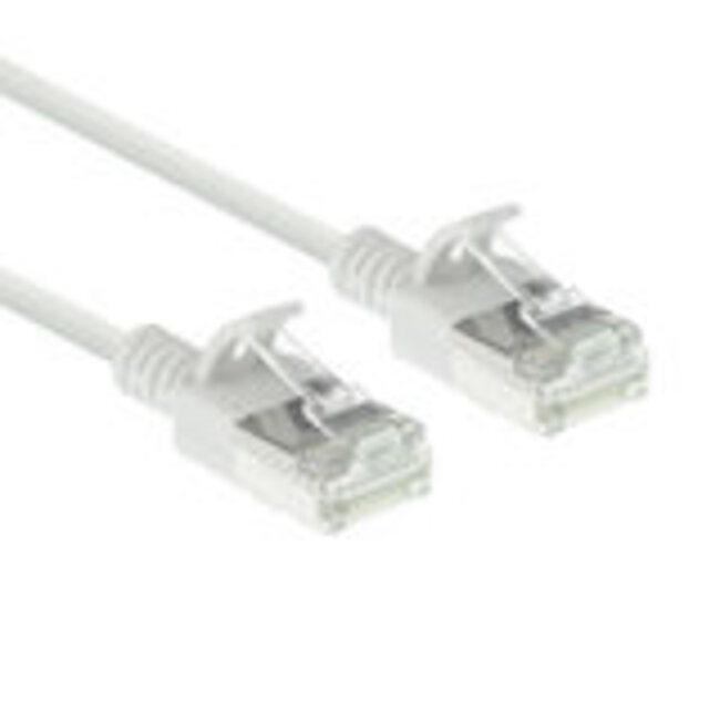 ACT Witte 5 meter LSZH U/FTP CAT6A datacenter slimline patchkabel snagless met RJ45 connectoren