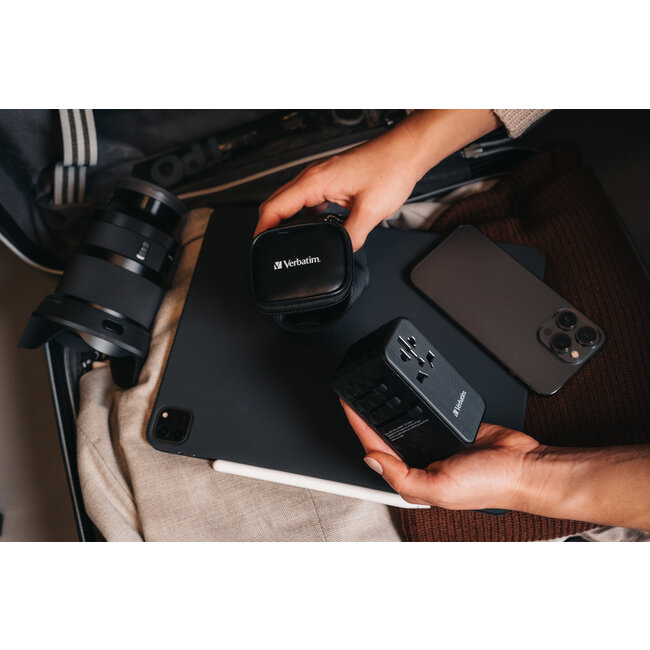 Verbatim UTA-06 universele reisadapter | 2x USB-A + 2x USB-C | 100W | GaN