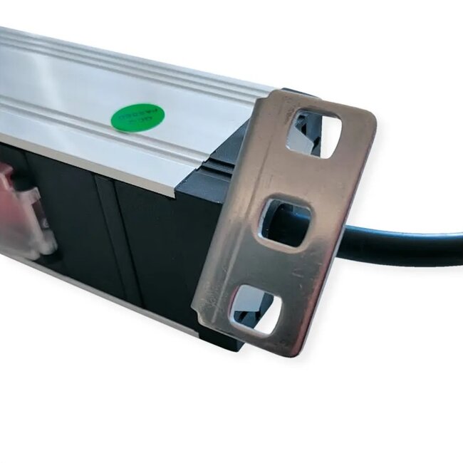 19 inch stekkerdoos | schakelaar | CEE 7/7 - 7x CEE 7/3 | 1U | aluminium | 1,8 meter