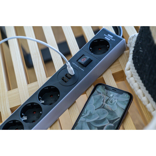 Brennenstuhl Ecolor stekkerdoos | 5 contacten | 2x USB-A + 1x USB-C PD 45W | 1,5 meter
